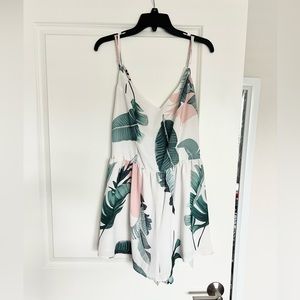 Women’s Floral Romper size: L